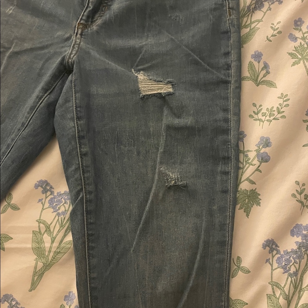 Curvy Skinny Jeans - Picture 5 of 8